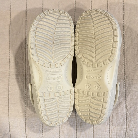 Crocs - Picture 4 of 9